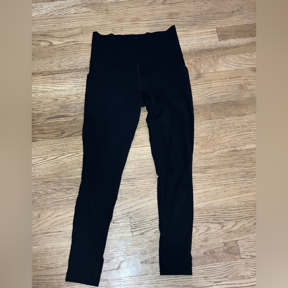 Athleta Salutation Stash Pocket Tight